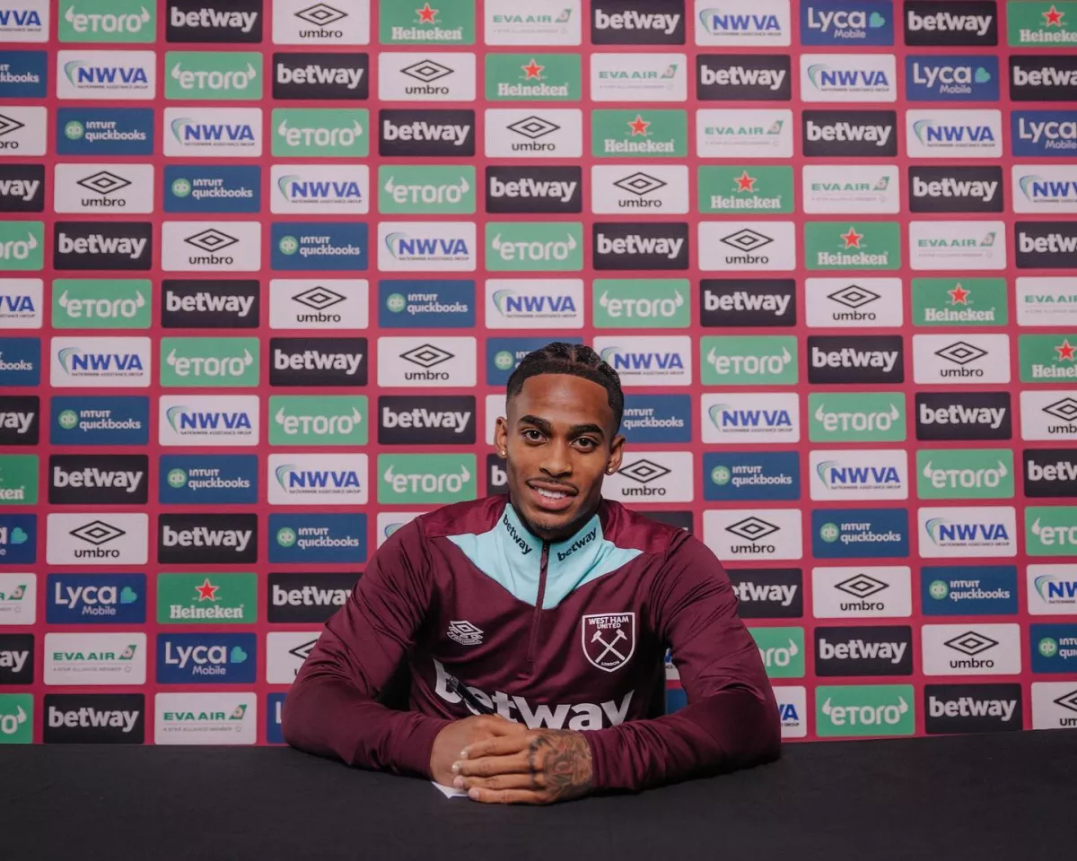 Demi Summerville, Roma Siapkan Dana Fantastis untuk Goda West Ham