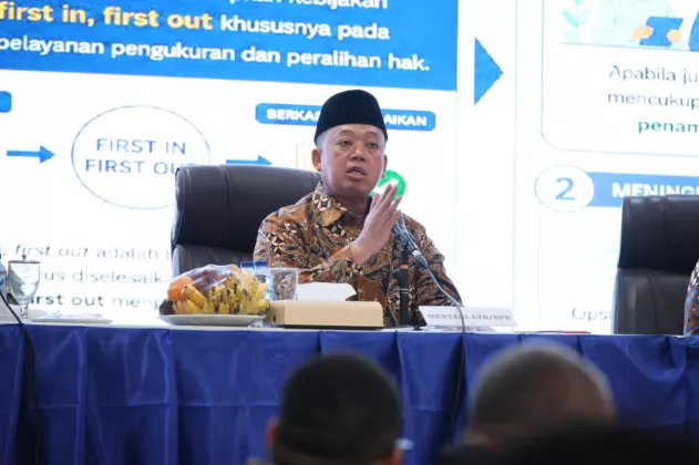 Kumpulkan Jajaran di Jatim, Menteri Nusron: Masuki Periode Transformasi Organisasi dan Layanan, Tempatkan Rakyat sebagai Raja
