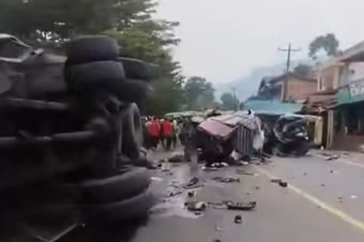 MENGERIKAN! Kecelakaan Maut di Sibolangit Tewaskan 4 Orang, Bagian Tubuh Korban Hancur dan Terpisah