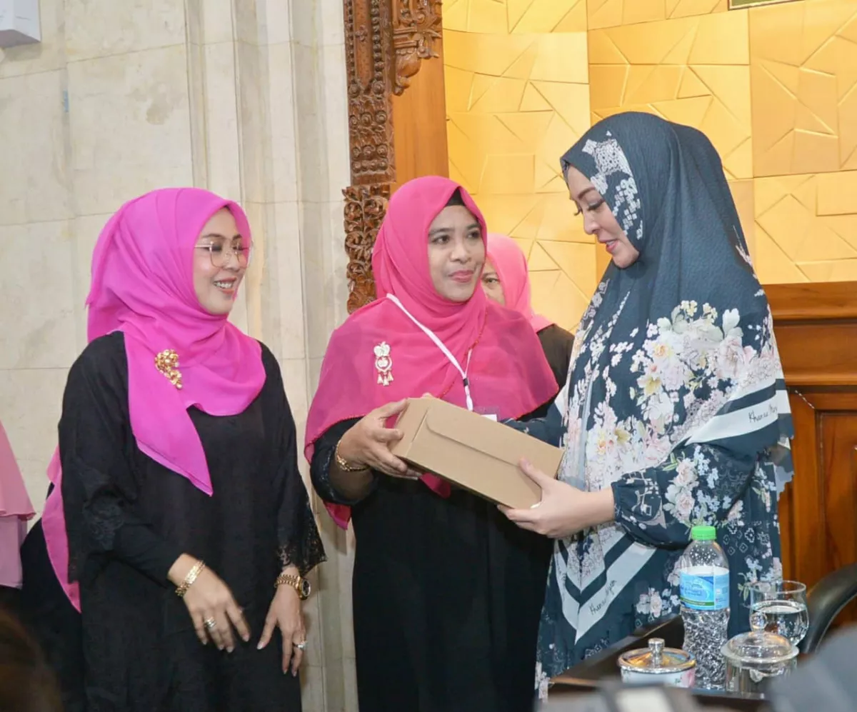Kisah UMKM di Cimahi, Omzet Meningkat Berkat Pelatihan Sertifikasi Halal BRI Peduli 