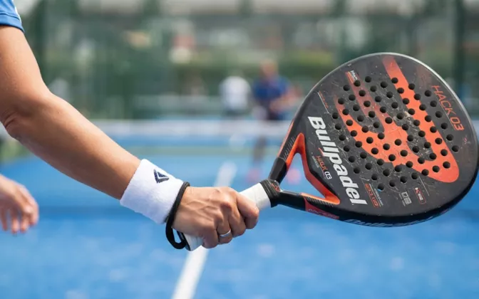 Risiko Cedera Padel yang Sering Diabaikan Pemula dan Cara Mencegahnya