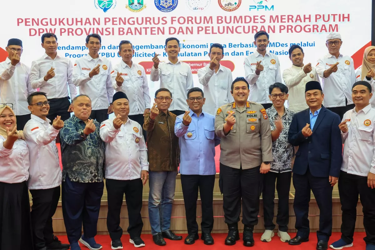 Gubernur Andra Soni: Tahun 2026 Program Bang Andra Tangani 46,71 Kilometer Jalan Desa