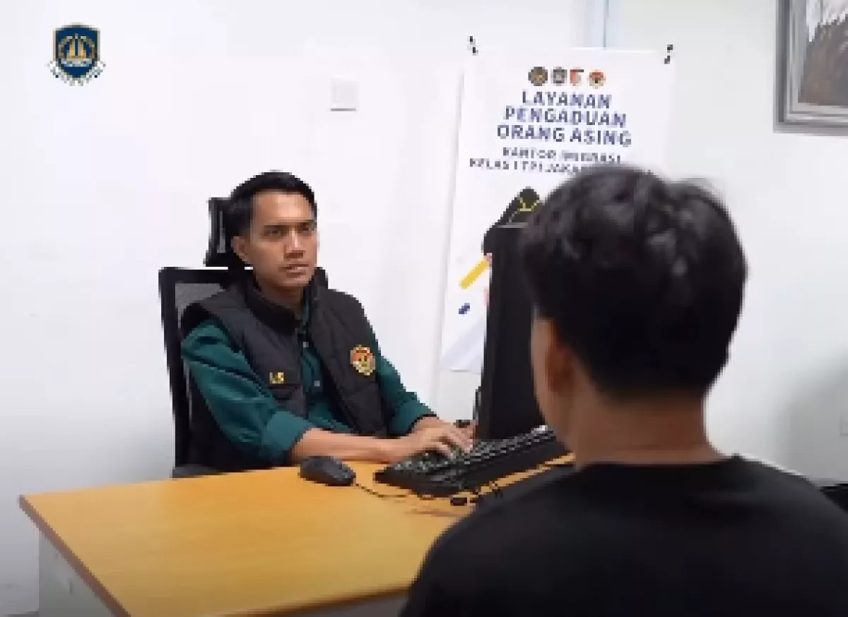 Imigrasi Jakut Deportasi 10 WNA China, Ketahuan Jadi Buruh Bangunan Bermodal Visa Kunjungan