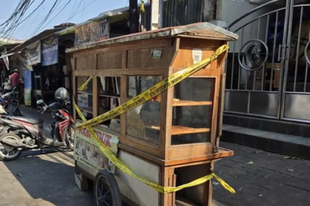 Ganti Gerobak Nasi Uduk, Camat Menteng Minta Warga Tak Terprovokasi