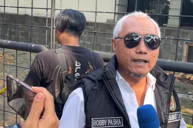Olah TKP Kasus Eks Karumga Febrie: Polisi Angkut Barang dan Bantah Temuan Racun
