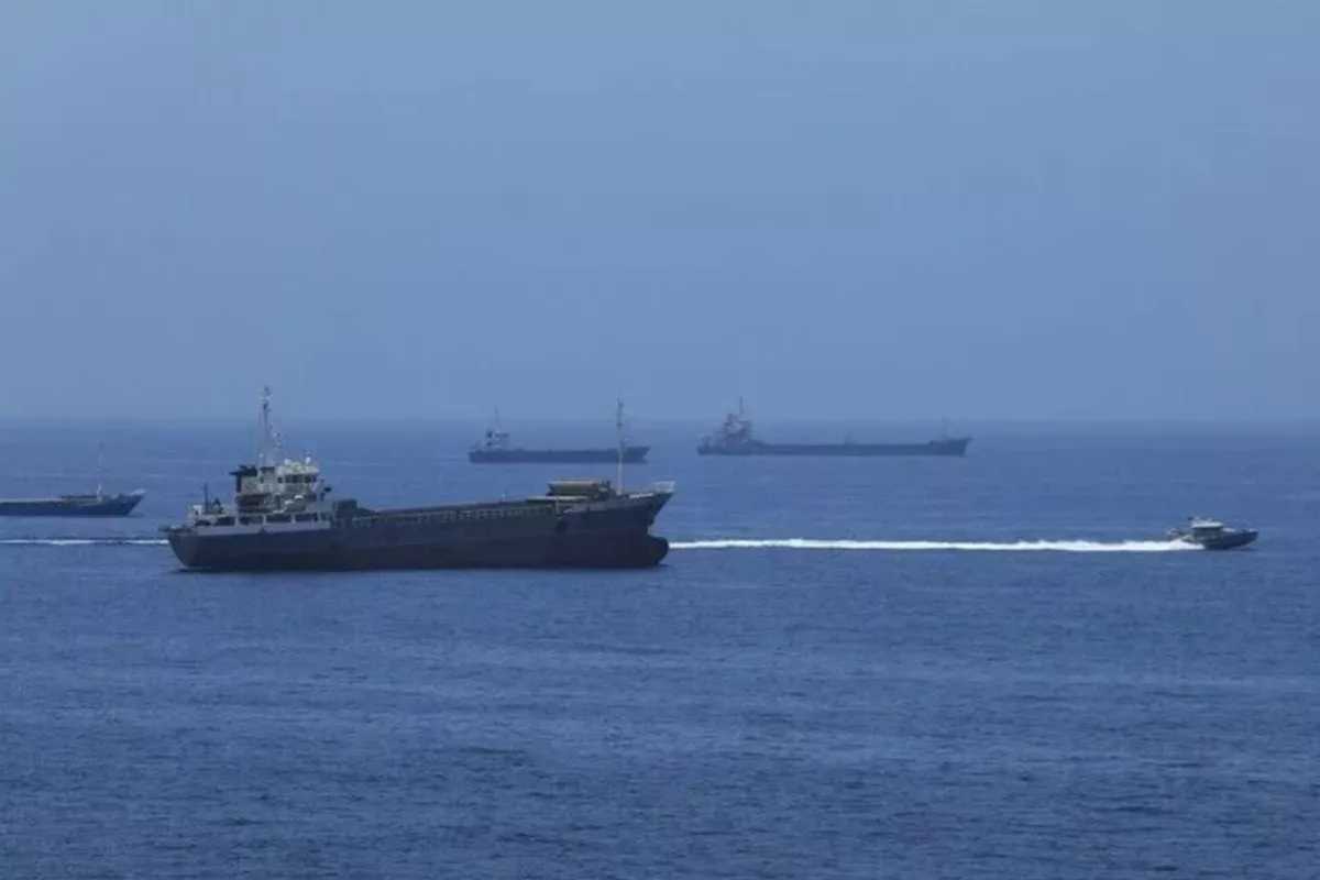 Memanas! IRGC Tembak Dua Kapal Tanker di Selat Hormuz, Iran Warning Eropa Soal Pangkalan AS