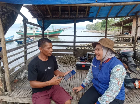 Terjang Ombak, Dedikasi Mantri BRI yang Membuka Jalan Akses Finansial hingga Perbaiki Nasib Nelayan di Pulau Seram