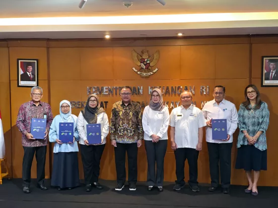 Pimpin Konsorsium ABMN, Asuransi Jasindo Serahkan Klaim Rp 17,6 Miliar kepada Kementerian Agama