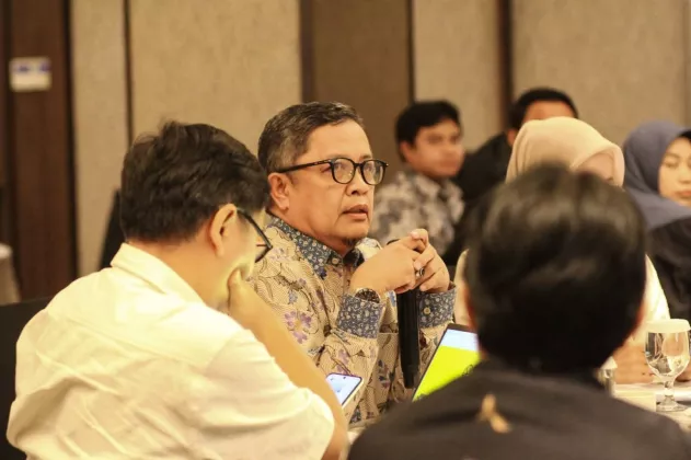 Kejar PLTS 100 GW, Akademisi ITPLN Minta RI Tak Terburu-buru