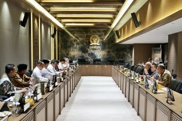 Rakor Bersama DPR RI Bahas Konflik Agraria, Menteri Nusron Jelaskan Tiga Kategori dan Mekanisme Penyelesaiannya