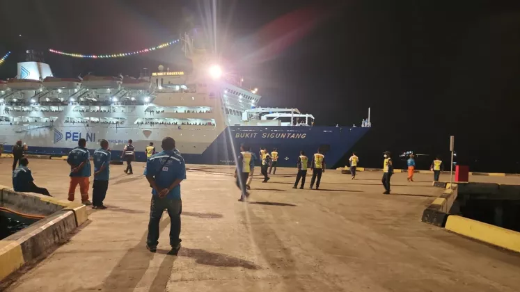 Pelabuhan Maumere Tetap Layani Kapal Ro-Ro dan Penumpang