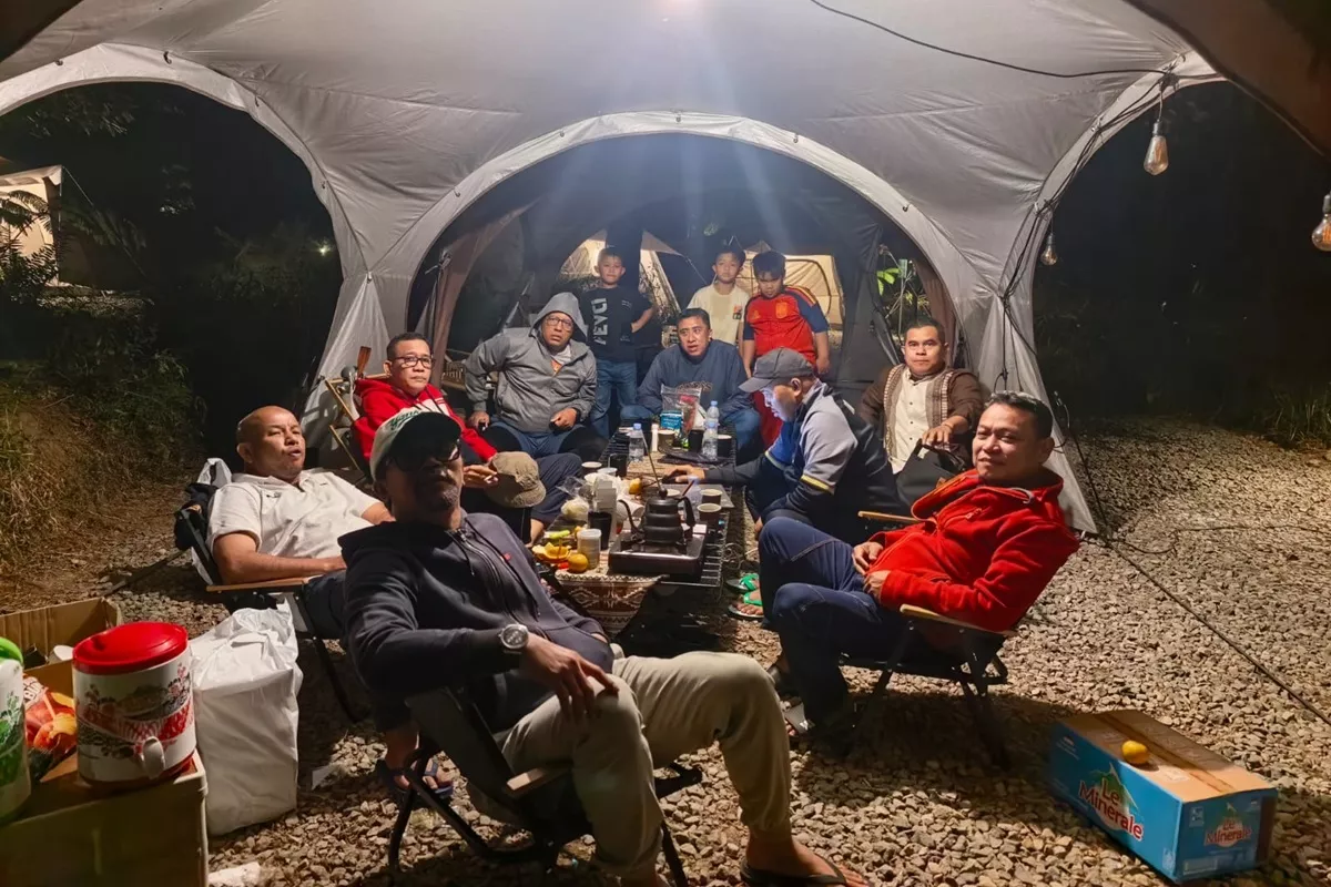 Menepi Sejenak ke Ciwidey, Rasakan Sensasi Glamping di Tengah Hutan Pinus