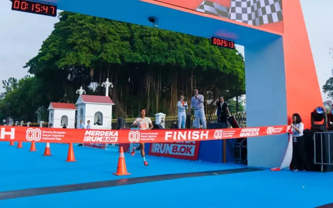 Pengambilan Race Pack Merdeka Run Hari Pertama Dibuka, Antrean Peserta Mengular Sejak Pagi