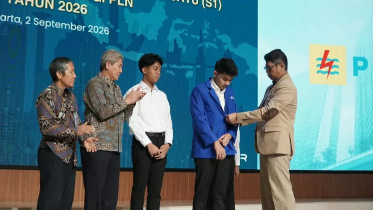 Lulus Kuliah Tak Perlu Cari Lowongan, 147 Mahasiswa ITPLN Kontrak Ikatan Kerja