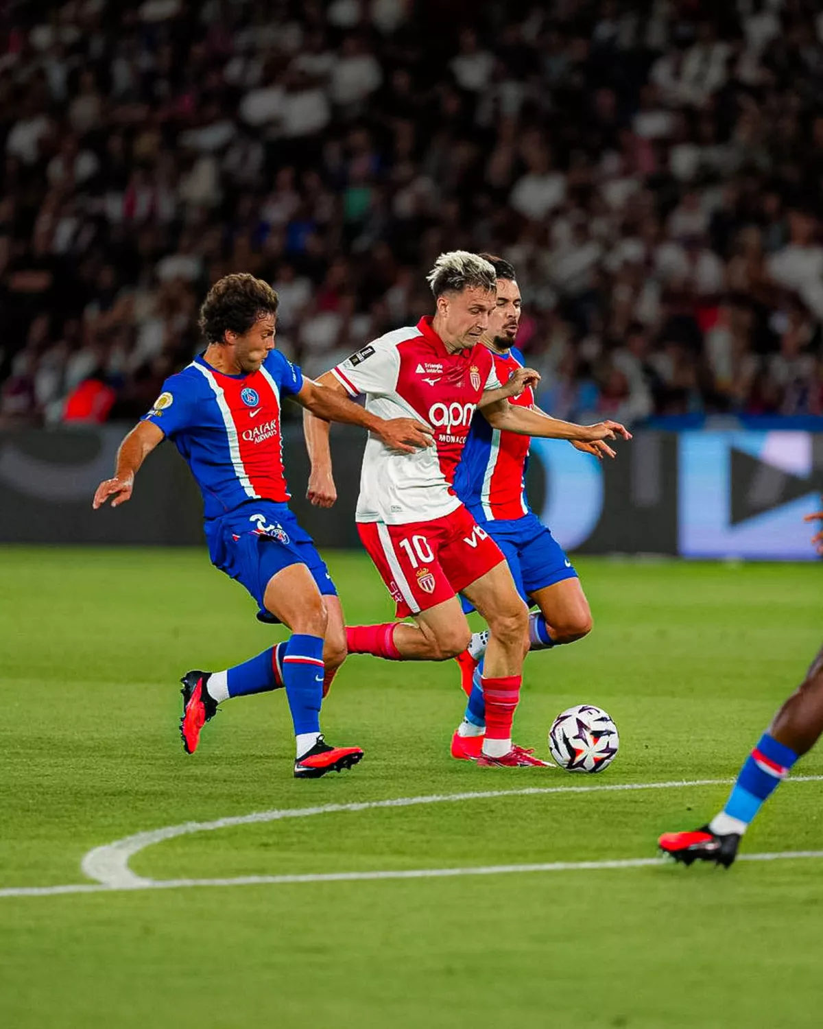 PSG Tumbang di Kandang, AS Monaco Rebut Puncak Klasemen Liga Prancis