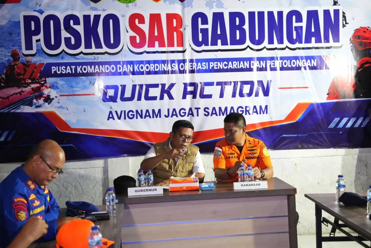 Doa dari Carita: Gubernur Banten Andra Soni Berharap 5 Jurnalis dan 3 Kru Kapal Ditemukan Selamat