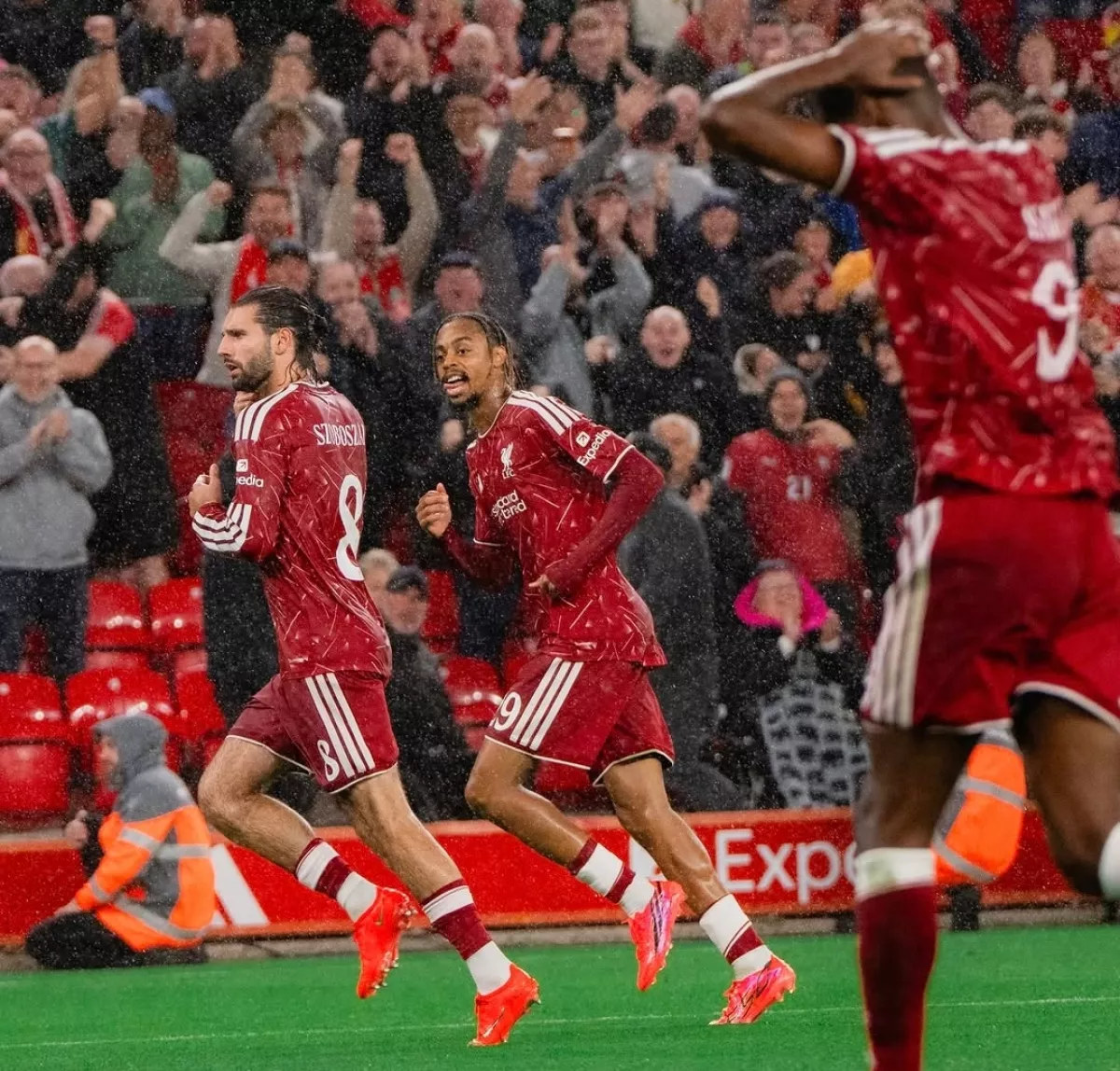 Liverpool vs Tottenham: The Reds Menang 3-1 dan Lolos ke Putaran Keempat Piala Liga Inggris