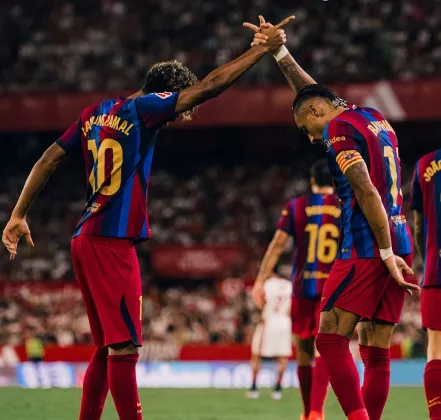 Raphinha Cetak Hat-trick! Barcelona Tumbangkan Sevilla 3-1