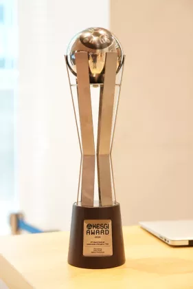 Dari Inklusi ke Pemberdayaan, Kinerja Sosial BRI Raih Pengakuan di Katadata ESG Insight Award 2026 