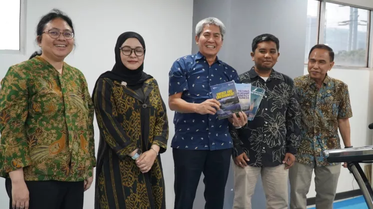 Perkuat Kampus Transisi Energi, ITPLN Luncurkan Tiga Buku Ajar Berbahasa Inggris