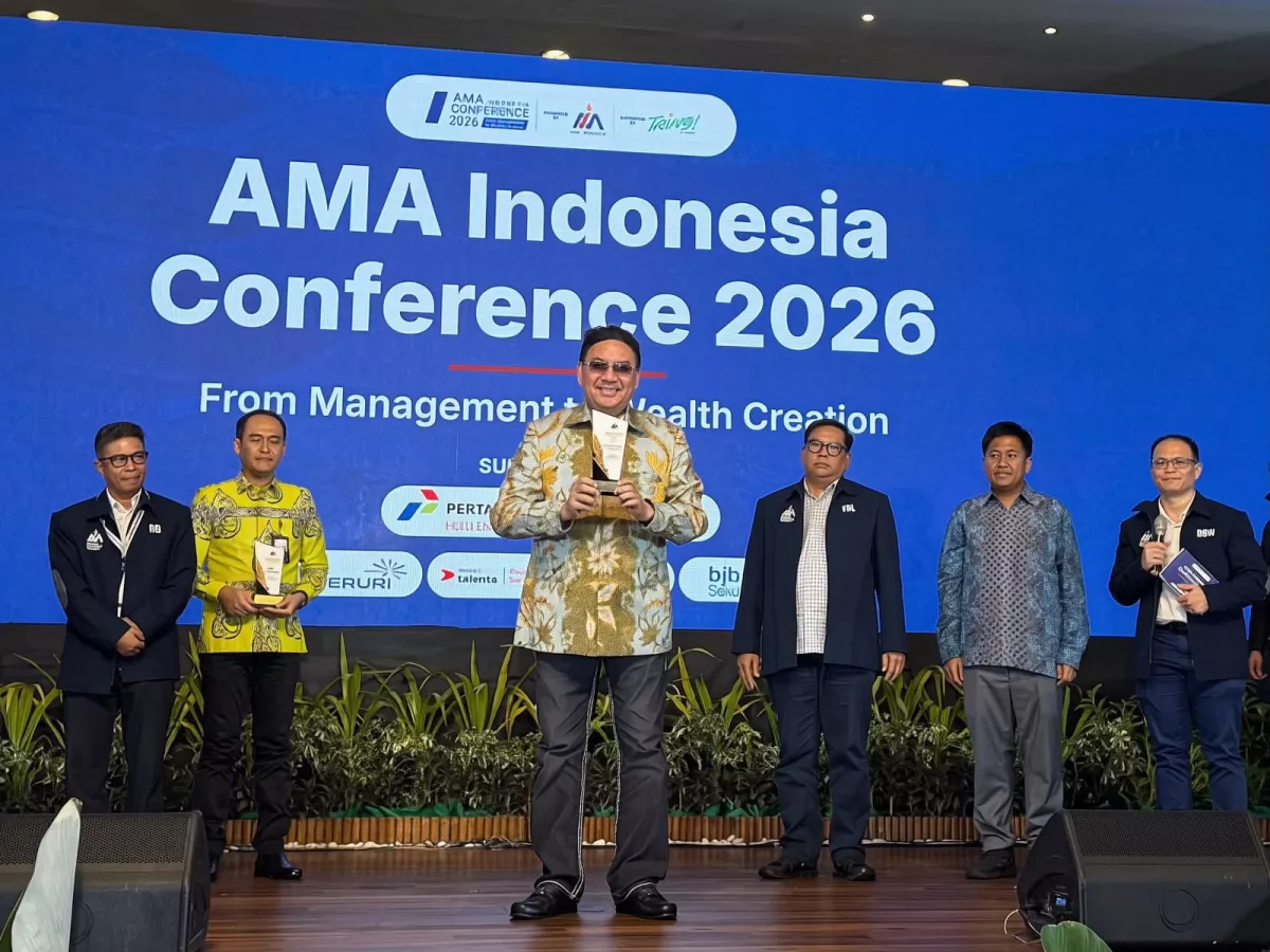 Denny JA Terima AMA Appreciation Award 2026, Sebagai Pemimpin Korporasi yang Berdampak