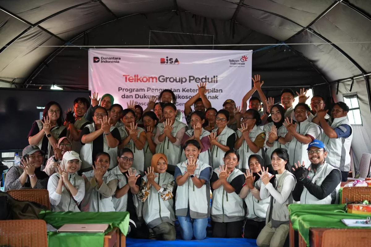 Pulihkan Pembelajaran Pascagempa Manggarai, Telkom Hadirkan Fasilitas Belajar dan Konektivitas Digital