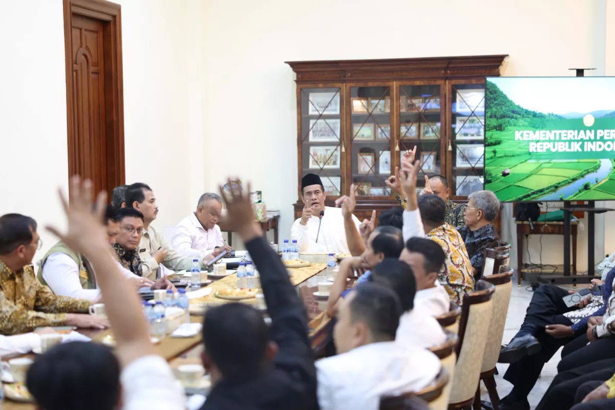 Kabar Baik untuk Peternak, Mentan Amran Bangun Tiga Pabrik Tepung Telur dan Daging