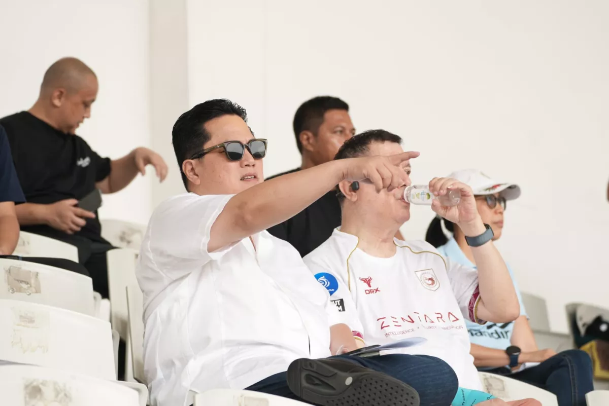 Ketum PSSI Erick Thohir Saksikan Laga Perdana Indonesia Women’s League 2026 di Stadion Madya Jakarta 