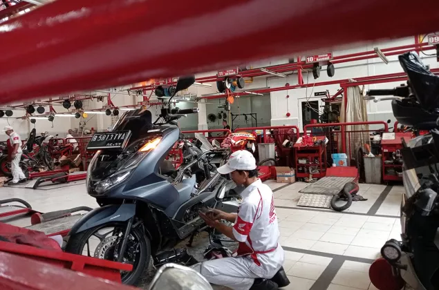 Promo Sumpah Pemuda di AHASS, Servis Motor Honda Lebih Hemat dengan Diskon Jasa 20 Persen