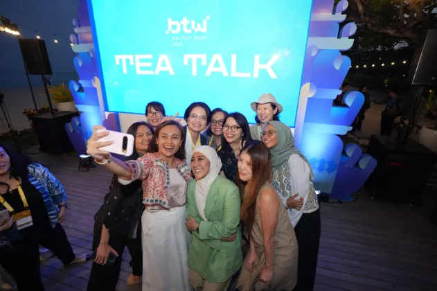 Tiga Srikandi TelkomGroup Hadirkan Perspektif Kepemimpinan Perempuan di Bali Tech Week 2026